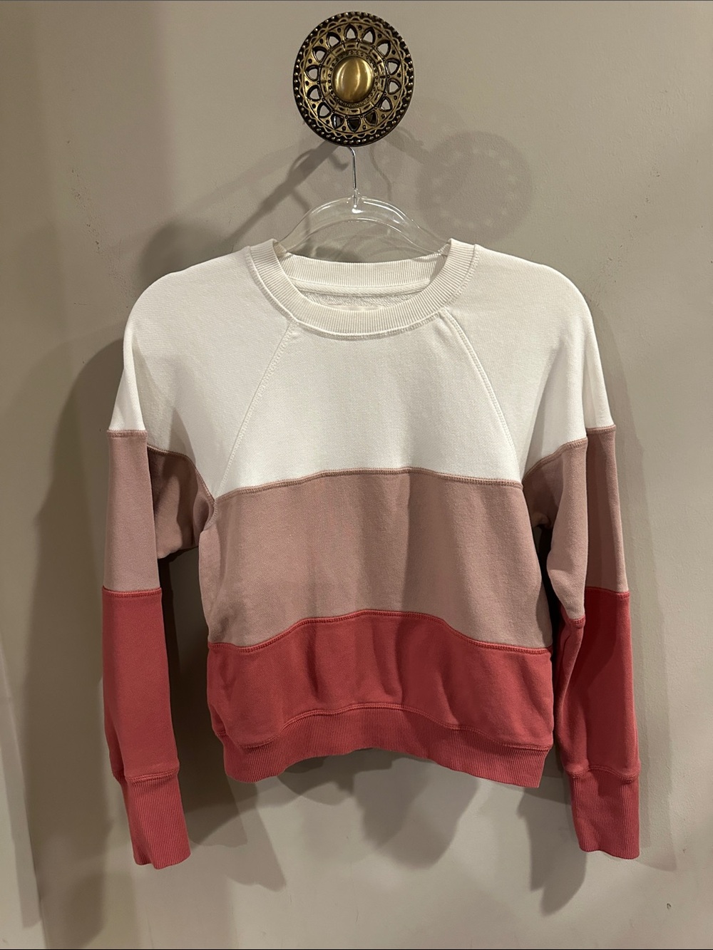 Spiritual Gangster Colorblock Crewneck Sweater - White, Blush, Dusty Rose Sz xs